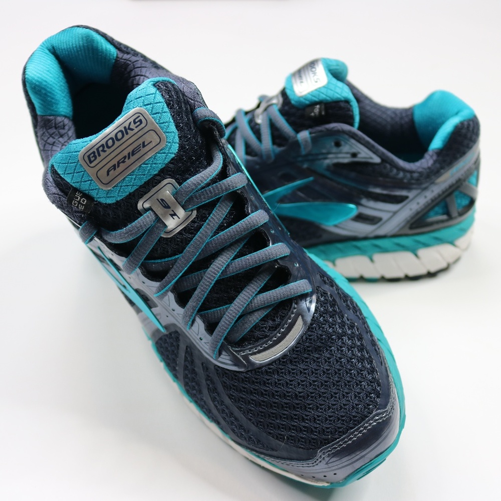 Brooks Ariel DNA 16 Womens Running Shoes Size 10